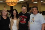 Elvira Linda and Shawn Petersond and Gü